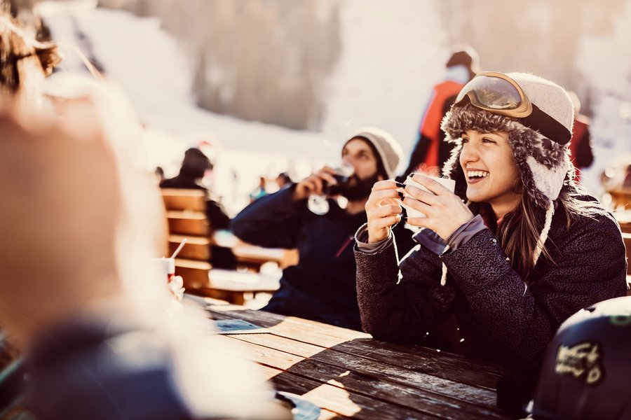 Die Bar für den Skiurlaub in Schladming direkt an der Piste Die Bar für den Skiurlaub in Schladming direkt an der Piste