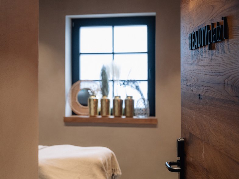 Spa-Bereich des Hotels in Schladming: Wellnessbehandlungen Massagen & Kosmetik Spa-Bereich des Hotels in Schladming: Wellnessbehandlungen Massagen & Kosmetik