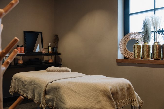 Spa-Bereich des Hotels in Schladming: Wellnessbehandlungen Massagen & Kosmetik Spa-Bereich des Hotels in Schladming: Wellnessbehandlungen Massagen & Kosmetik